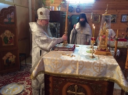 Епископ Искитимский и Черепановский Лука совершил Божественную литургию в Христорождественском храме поселка Горный
