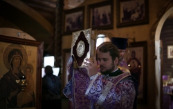 Епископ Лука совершил Литургию в Вознесенском храме посёлка Сузун