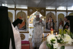Визит епископа Луки в сельский храм на станции Евсино