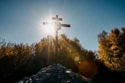 В Искитиме появился еще один Поклонный крест