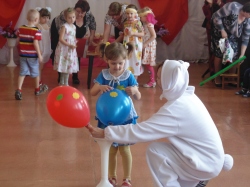 Праздник в детском саду "Березка"