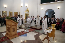 Епископ Искитимский и Черепановский Лука совершил литургию и чин Великого освящения воды в Никольском кафедральном соборе г. Искитима
