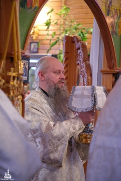 Архиерейская литургия в праздник Обрезания Господня состоялась в поселке Горный