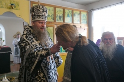 Управляющий Искитимской епархией совершил литургию Преждеосвященных Даров в епархиальном монастыре