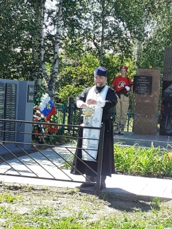 В День памяти и скорби в Тогучинском районе открыли памятник погибшим землякам