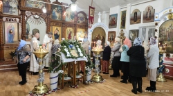 Рождественское богослужение в храме святителя Николая Чудотворца города Болотное